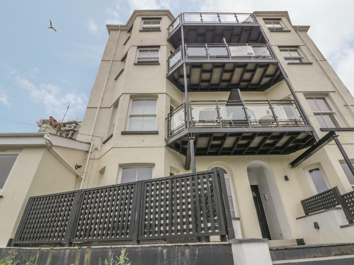 Harbour View Apartment Looe Eksteriør billede